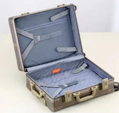 Aleon Business Cases|Hardside Luggage<Aircraft Grade Aluminum 21 Inch International Carry On