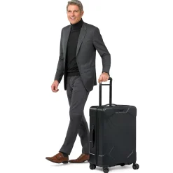 Briggs & Riley Rolling Spinner|Checked<Briggs and Riley Torq QU27SP Medium Hardside Spinner Stealth