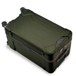 Briggs & Riley Rolling Spinner|Checked<Briggs and Riley Torq QUT228SP Medium Trunk Spinner | Altman Hunter