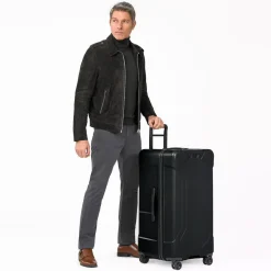 Briggs & Riley Rolling Spinner|Checked<Briggs and Riley Torq QUT232SP Extra Large Trunk Spinner Stealth