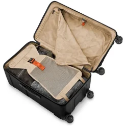 Briggs & Riley Rolling Spinner|Checked<Briggs and Riley Torq QUT228SP Medium Trunk Spinner | Altman Stealth