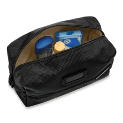 Briggs & Riley Toiletry Kits<Briggs Riley Baseline BL110 Everyday Essentials Kit | Altman Luggage Black