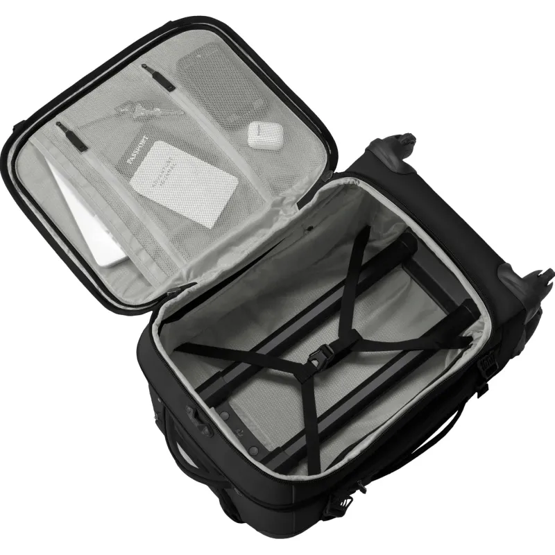 Eagle Creek Carry-on Luggage<GEAR WARRIOR XE 4-WHEEL CARRY-ON LUGGAGE