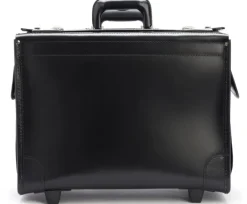 Korchmar Business Cases<Litigator