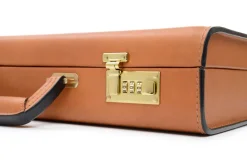 Korchmar Business Cases<Monroe