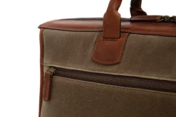 Korchmar Business Cases<Sawyer