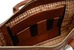 Korchmar Business Cases<Sawyer