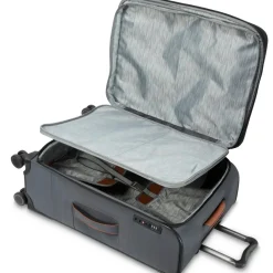 Ricardo Checked<Montecito 2.0 Softside Medium Check-In Expandable Spinner