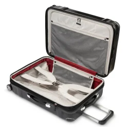 Ricardo Checked<Rodeo Drive 2.0 Hardside Medium Check-In Expandable Spinner Black