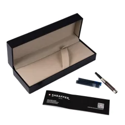 Sheaffer Fountain<300 Glossy Black Fountain Pen With Chrome Trims