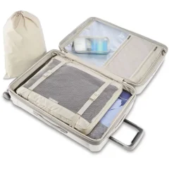 Samsonite Checked<Silhouette 17 Medium Hardside Spinner