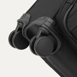 Travelpro Carry-on Luggage<VersaPack+ Compact Carry-On Spinner